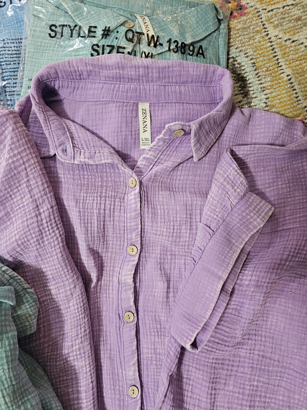 NWOT Lot Zenana Shirts - Picture 3 of 7